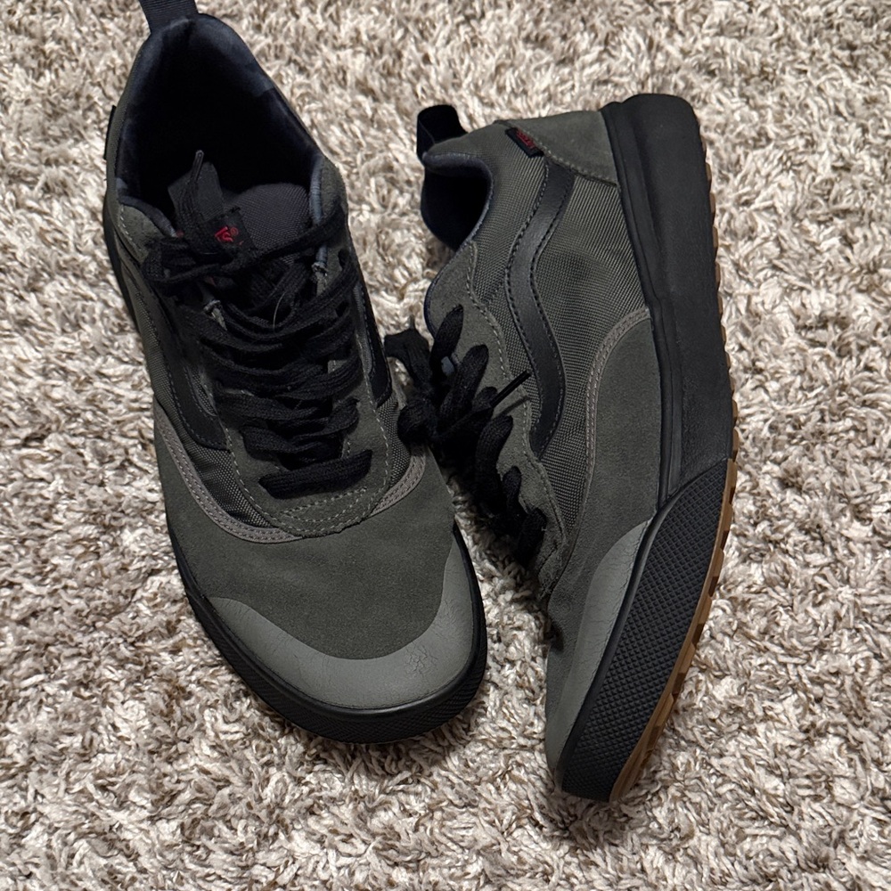 VANS SPACE X NATHAN FLORENCE ULTRARANGE